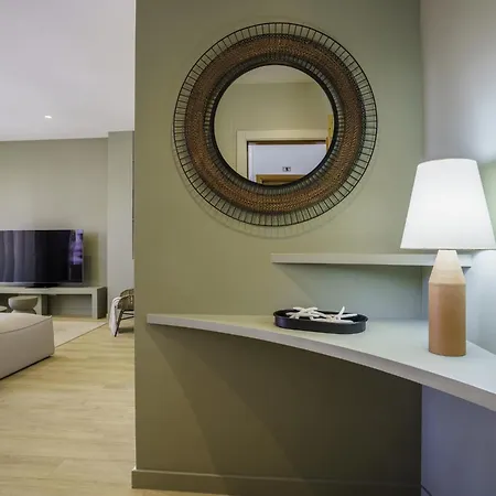 Spaces Mediterranean Penthouse Apartment *